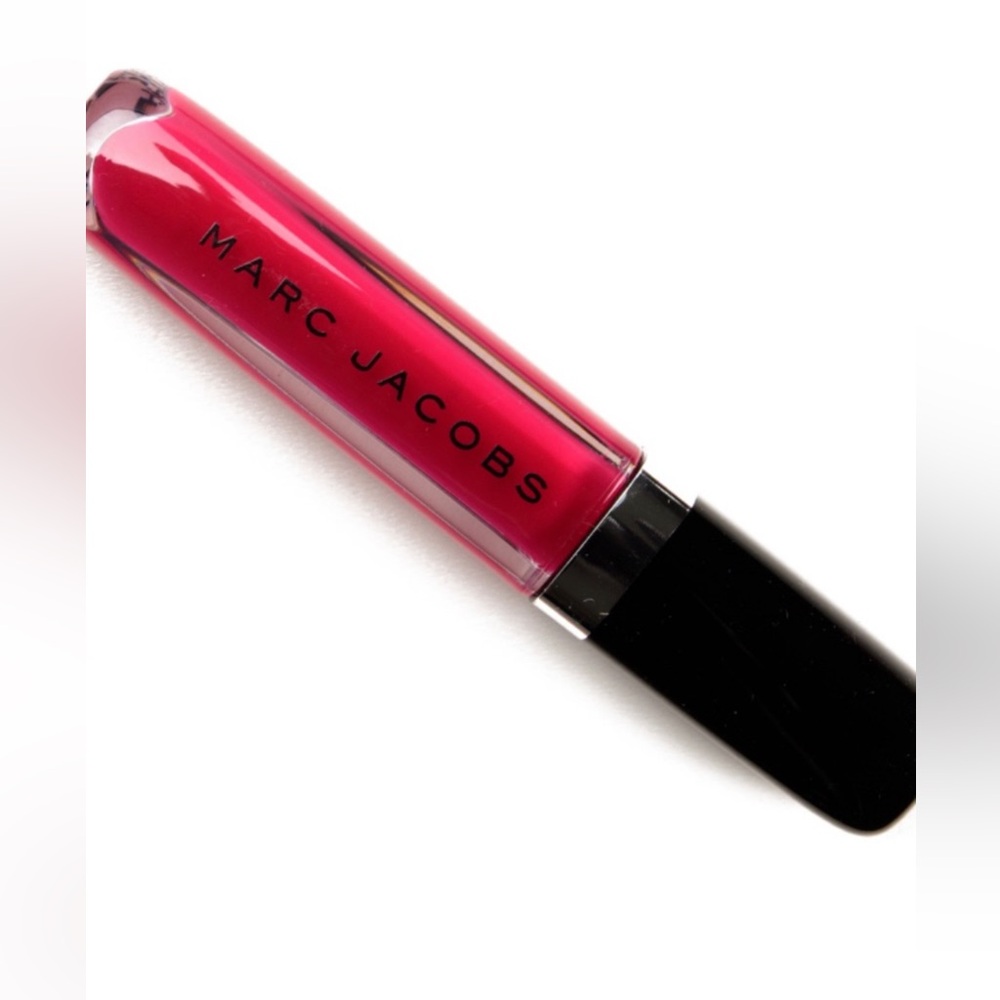 Marc Jacobs Enamored Hi Shine Gloss Lip Lacquer in Hot Hot Hot-NIB